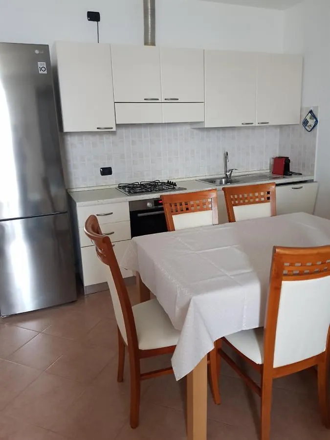 Appartement Alloggio Radivojevic à Castelnuovo del Garda